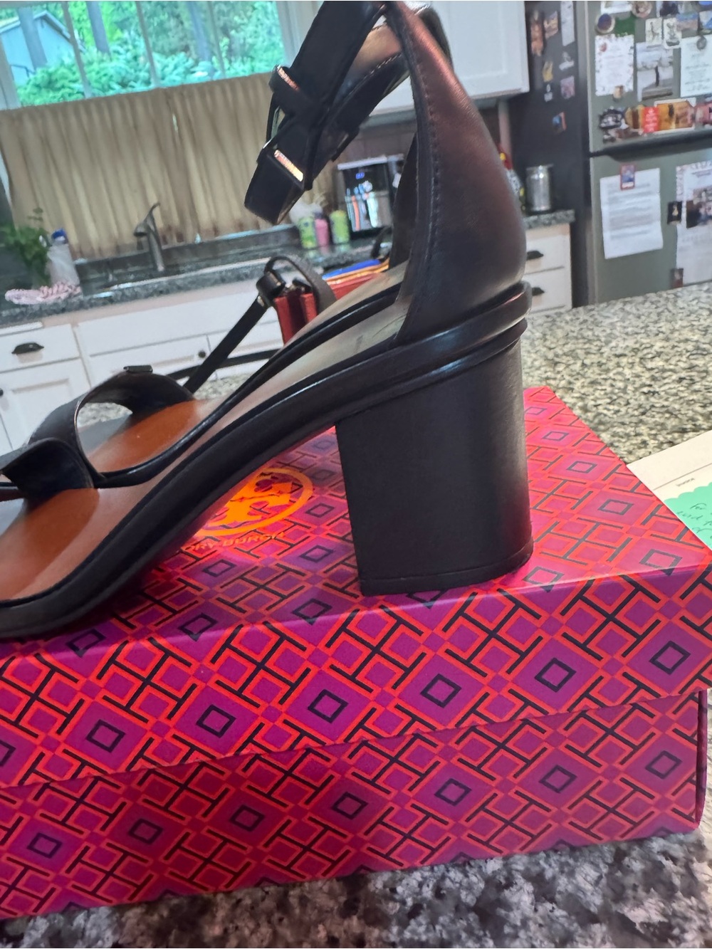 Tory Burch Gabrielle black Leather Ankle-Strap Sandals size 8 1/2 - Picture 3 of 8